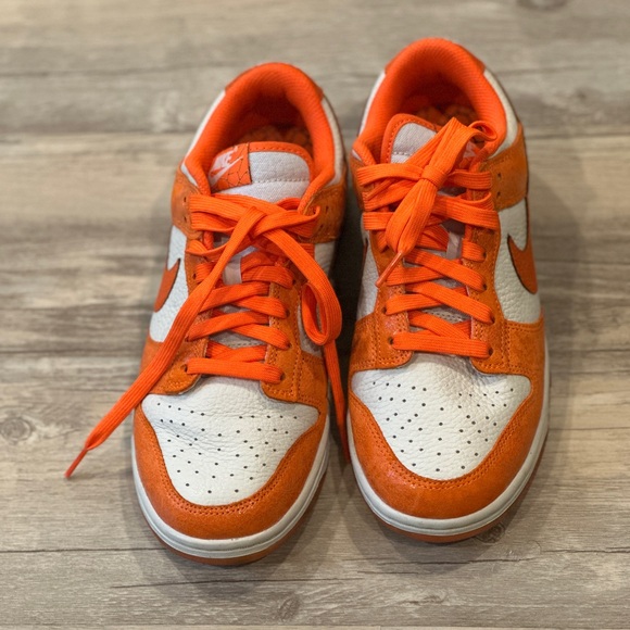 2023 Women’s Dunk Low 'Cracked Orange’ - Picture 3 of 5